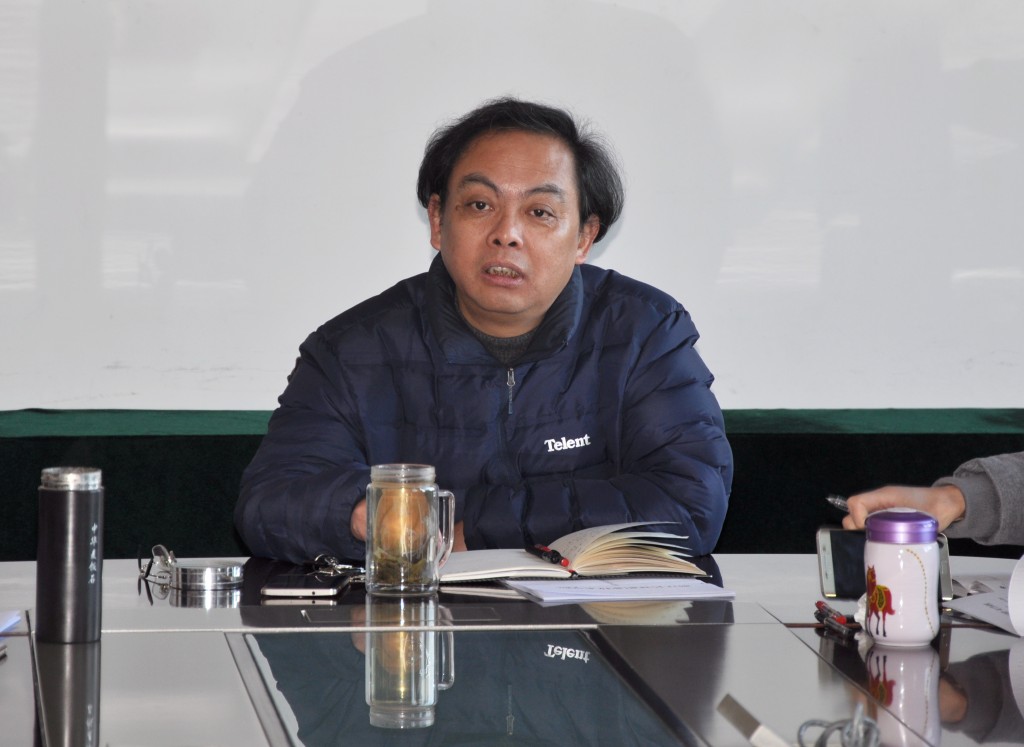 党委书记、常务副院长王其军作总结发言